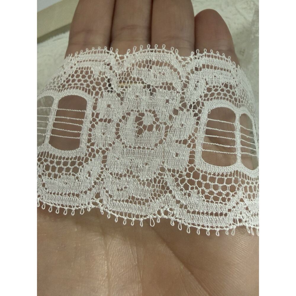 Vintage Lace Trim 21 Yards Continuous White Bobbin Lace 2”Wide Spool
